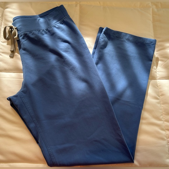 FIGS scrub pants only Medium/Tall Royal blue - Picture 4 of 5